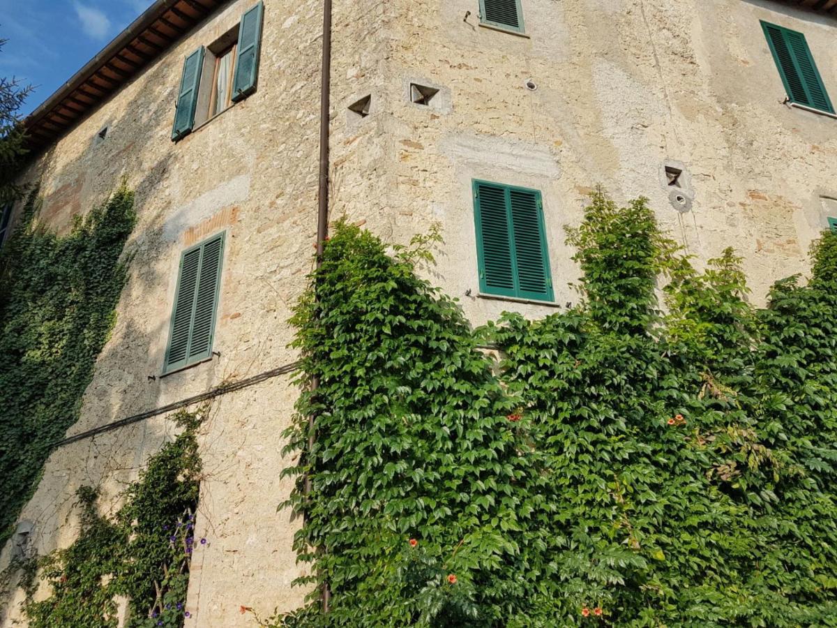 科勒瓦伦扎La Dimora Nel Castello别墅 外观 照片